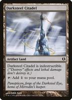 Darksteel Garrison / Fuerte De Acero Oscuro - Future Sight - Magic: The